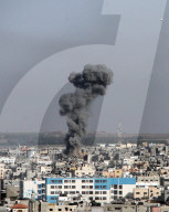 NEWS - Eskalation im Nahen Osten: Raketenangriffe auf Tel Aviv, Luftangriffe auf Gaza