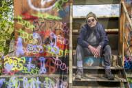 Everything but the gull: how Ben Watt fought the Covid blues with birdsong. Blackcap! Chiffchaff! Warbler! The Everything But the Girl star is fighting to save a nature reserve in the heart of the city. As his new album Storm Shelter is released, we join 