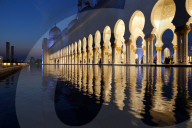 Sheikh Zayed Mosque at dusk, Abu Dhabi.