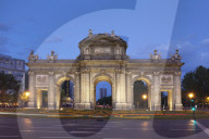 Puerta de Alcala Gate, Plaza de Indepencia, Madrid, Spain