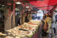Fish stall, Pescheria, Rialto Market, San Polo, Venice, UNESCO World Heritage Site, Winter, Veneto, Italy