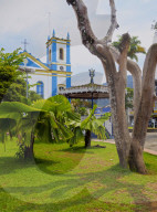 View of the Exaltacao da Santa Cruz Church, Ubatuba, State of Sao Paulo, Brazil, South America