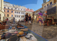 Poland, Lublin Voivodeship, City of Lublin, Old Town, Flea Market on the Market Square