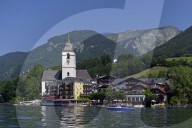 Pilgrimage Church and Hotel Weisses Roessl, St. Wolfgang, Lake Wolfgang, Salzkammergut, Upper Austria