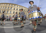 Traditional Costume Parade on occasion of the Oktoberfest, Munich, Upper Bavaria, Bavaria, Germany