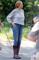 PEOPLE - Uma Thurman am Set von "Suspicion" in New York