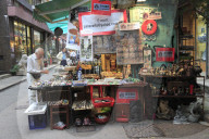 Cat Street Antiques Market, Upper Lascar Row, Sheung Wan, Hong Kong Island, Hong Kong, China, Asia
