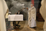 Maundy Thursday celebration in a Parisian catholic church.