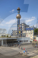 Austria, Vienna, Spittelau, Fernwarme power plant, whose facade was redesigned by eco-architect Friedensreich Hundertwasser