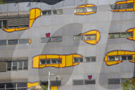 Austria, Vienna, Spittelau, Fernwarme power plant, whose facade was redesigned by eco-architect Friedensreich Hundertwasser