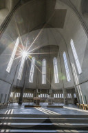 Interior view of HallgrÃ­mskirkja, the largest Lutheran church in ReykjavÃ­k, Iceland.