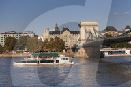 Chain Bridge over Danube River, Hotel Four Seasons Gresham Palace, Budapest, Hungary