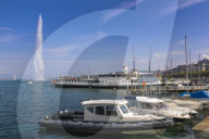 Jet d‚ÄôEau fountain and harbour, Geneva, Switzerland, Europe.