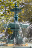 Fontaine des quatre saisons, (Fountain of the four seasons), Jardin anglais urban park Geneva, Switzerland, Europe.