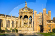 Trinity College Great Court and fountain. Cambridge University, Cambridgeshire, England, UK.