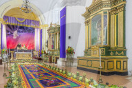 Vigil at the fifth weekend of Lent 2017 inside the cathedral San Jose in Antigua