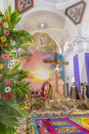 Vigil at the fifth weekend of Lent 2017 inside the church of the Escuela de Cristo in Antigua