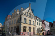 Old buildings converted into cafes and shops off Town Hall Square, Old Town (UNESCO World Heritage Site), Tallinn, Estonia