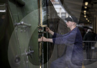 FEATURE - Historischer Zug "The Flying Scotsman" fährt nach Coronapause wieder