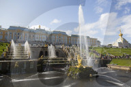 Great Cascade, Great Palace (background), Peterhof, UNESCO World Heritage Site, Russia