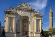 The Porte de Paris with the Belfry of the City Hall, Lille, France, West Europe