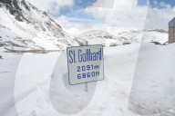 NEWS - Gotthardpass: Wintersperre aufgehoben