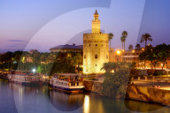 The Torre del Oro (Golden Tower) on the banks of the river Guadalquivir, Seville (Sevilla), Andalusia, Spain, Europe