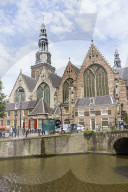 Oude Kerk, Old Church, the oldest building oin the city dates from 1306, Amsterdam, Netherlands