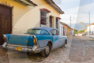 Old car parked on cobbles, Trinidad, UNESCO World Heritage Site, Sancti Spiritus, Cuba, West Indies, Caribbean, Central America