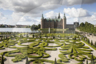 Frederiksborg Slot Castle and the Baroque garden, Hillerod, Zealand, Denmark, Europe