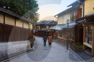 Sannen Zaka Street in the morning in Higashiyama, Kyoto.
