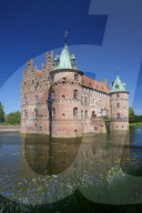 Egeskov castle (Egeskov Slot), Funen.