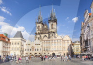 The Church of Our Lady Before Tyn in the busy Old Town Square, StaromÄ›stskÃ© nÃ¡mÄ›stÃ­, Prague, Czech Republic, EU, Europe