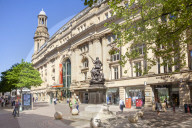 Royal Exchange Theatre and Boer War Memorial Exchange street St Annes Square Manchester City centre Manchester UK GB