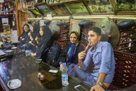 Iran, Isfahan, Azadegan teahouse