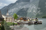 16th Cent houses of Hallstatt, on shore of Lake Hallstattersee, in Salzkammergut region of Austria, Europe, EU