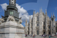 View of the Duomo di Milano in Piazza Del Duomo, Milan, Lombardy, Italy, Europe