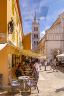 View of busy restaurant and Cathedral of St. Anastasia, Zadar, Zadar county, Dalmatia region, Croatia, Europe