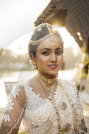 Portrait of Bride, Seema Malakaya Temple, Colombo, Western Province, Sri Lanka, Asia