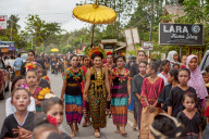 Bride at a Traditional Sasak wedding procession.