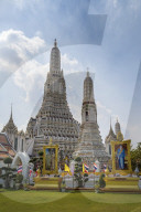 Wat Arun Ratchavararam (The Temple of Dawn), Bangkok, Thailand, Southeast Asia, Asia