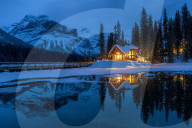 Cilantro on the Lake Emerald Lake in winter, Emerald Lake, Yoho National Park, UNESCO World Heritage Site, Canada, North America