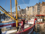 Honfleur old port