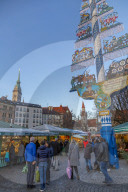 View of Viktualienmarkt at Christmas, Munich, Bavaria, Germany, Europe