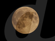 FEATURE - Blutmond über Hamburg