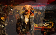 Doctor Who: Time Fracture. Directed by Tom Maller and written by Daniel Dingsdale, designed by Rebecca Brower at Immersive London, Davies Mews, London.