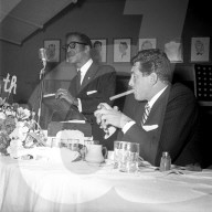 RETRO - The Golden Age of Hollywood: Dean Martin