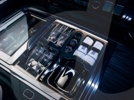 FEATURE - Neuer Rolls Royce mit vom Rumpf einer Yacht inspiriertem Heck