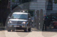 PEOPLE - Boris und Carrie Johnson im Garten von Downing Street 10 nach ihrer Hochzeit am Samstag