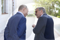 NEWS -  Russlands Präsident Putin trifft sich mit IIHF-Präsident Rene Fasel (10.Mai)